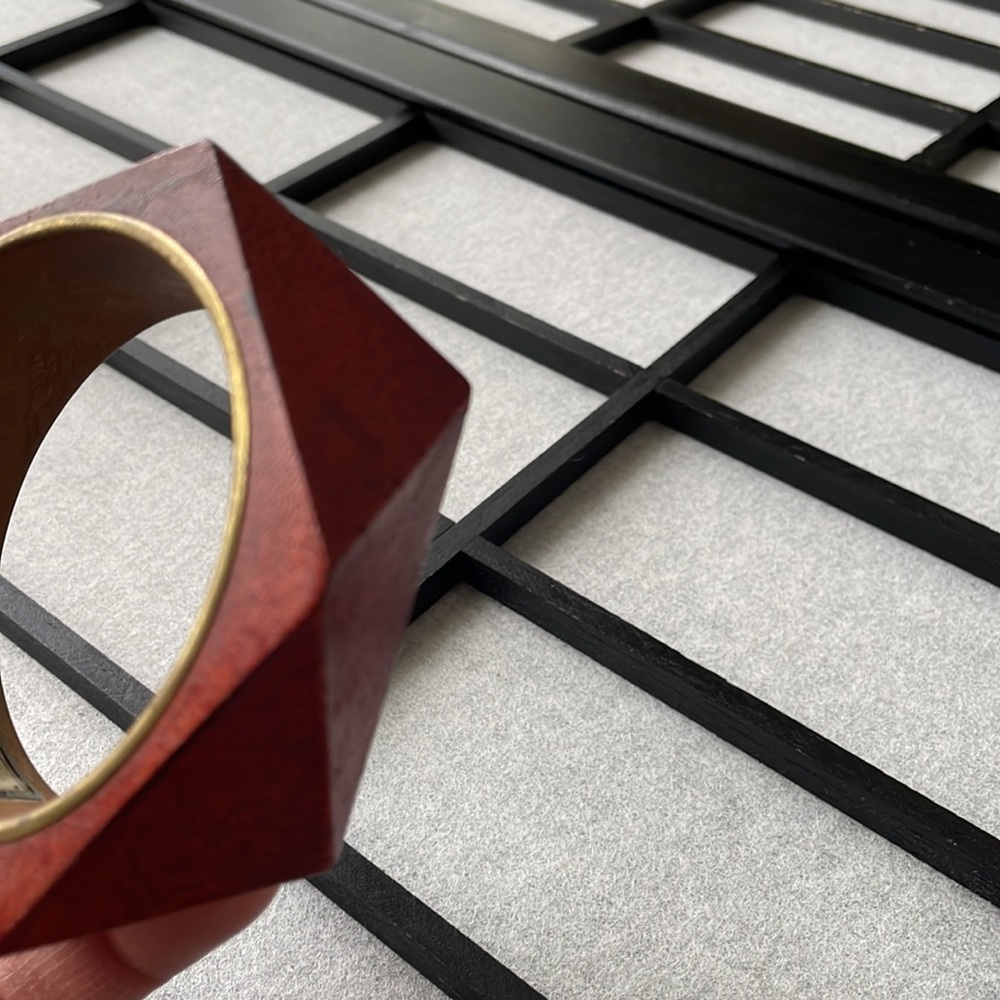 Dioscuri. Wood Bracelet - Picture 10 of 12